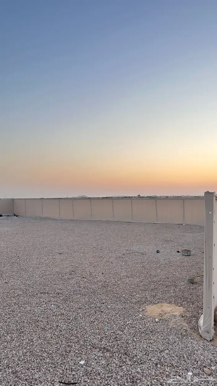 للبيع فود ترك موقع مميز جدا 2