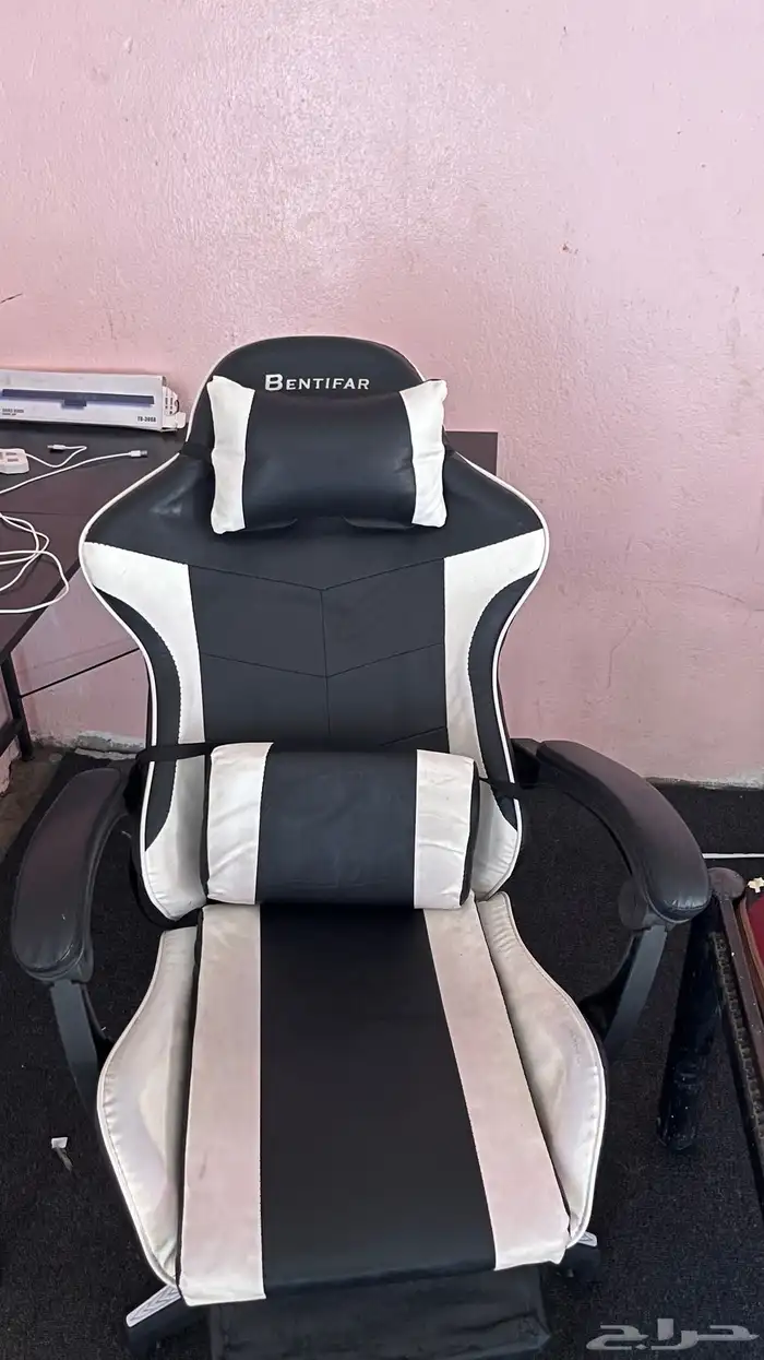 طاوله و كرسي قيمنق 2