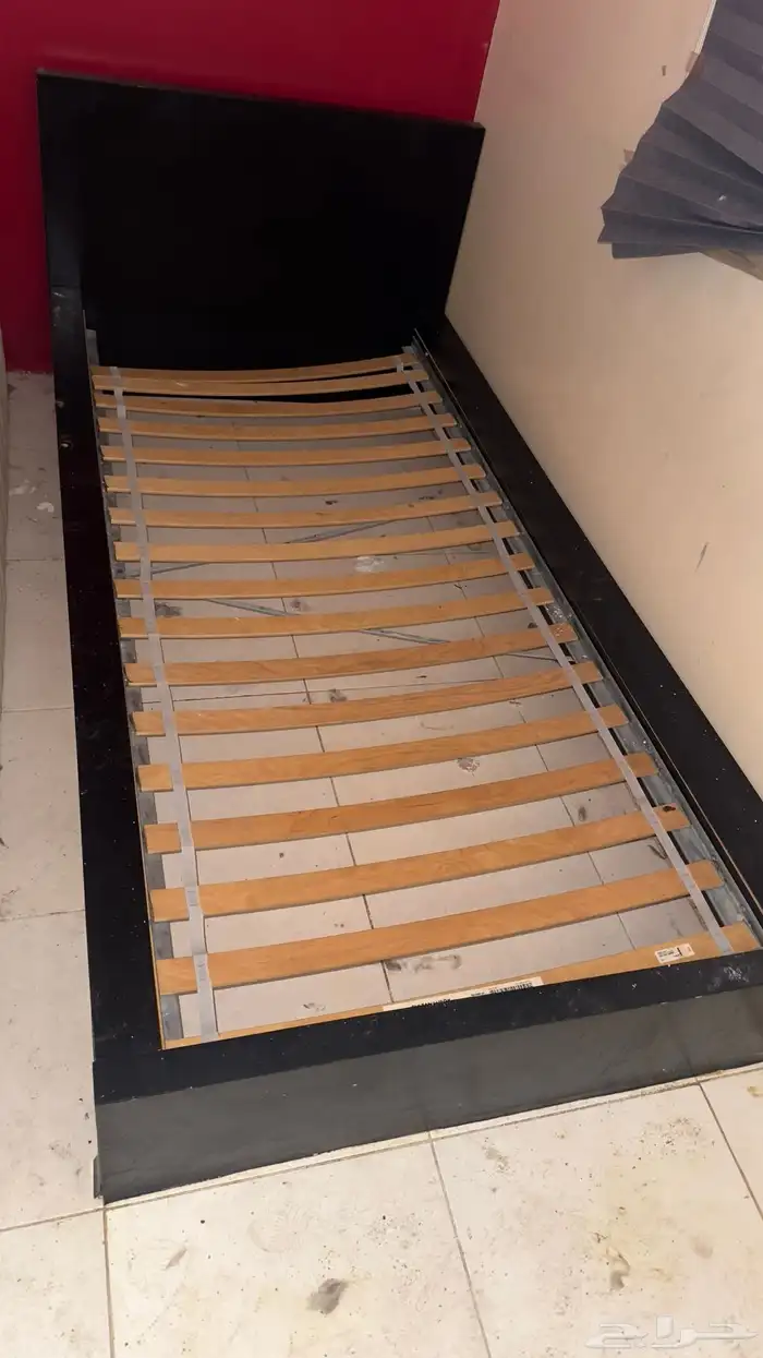 للبيع سرير ايكيا فردي 3