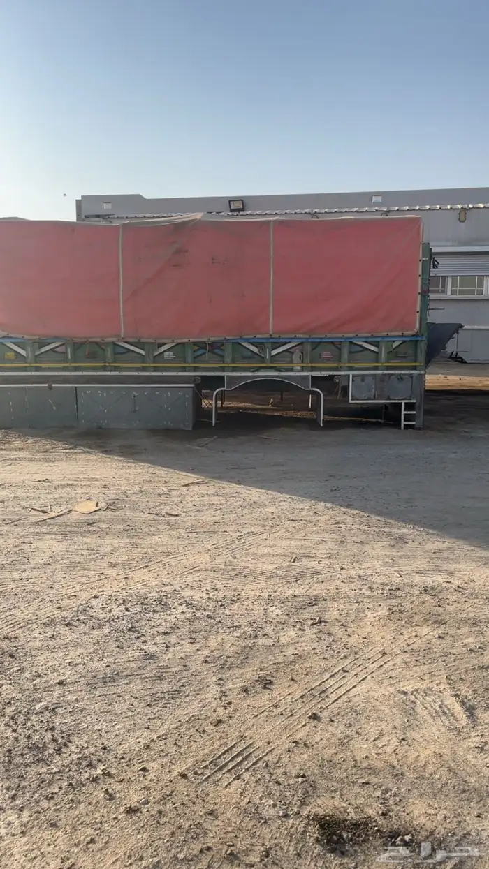 للبيع صندوق عايدي خشب نظيف 0