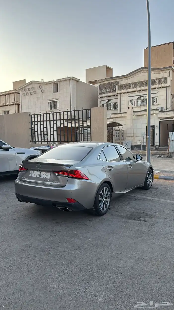 لكزس is 350 فل كامل ممشى 103 0