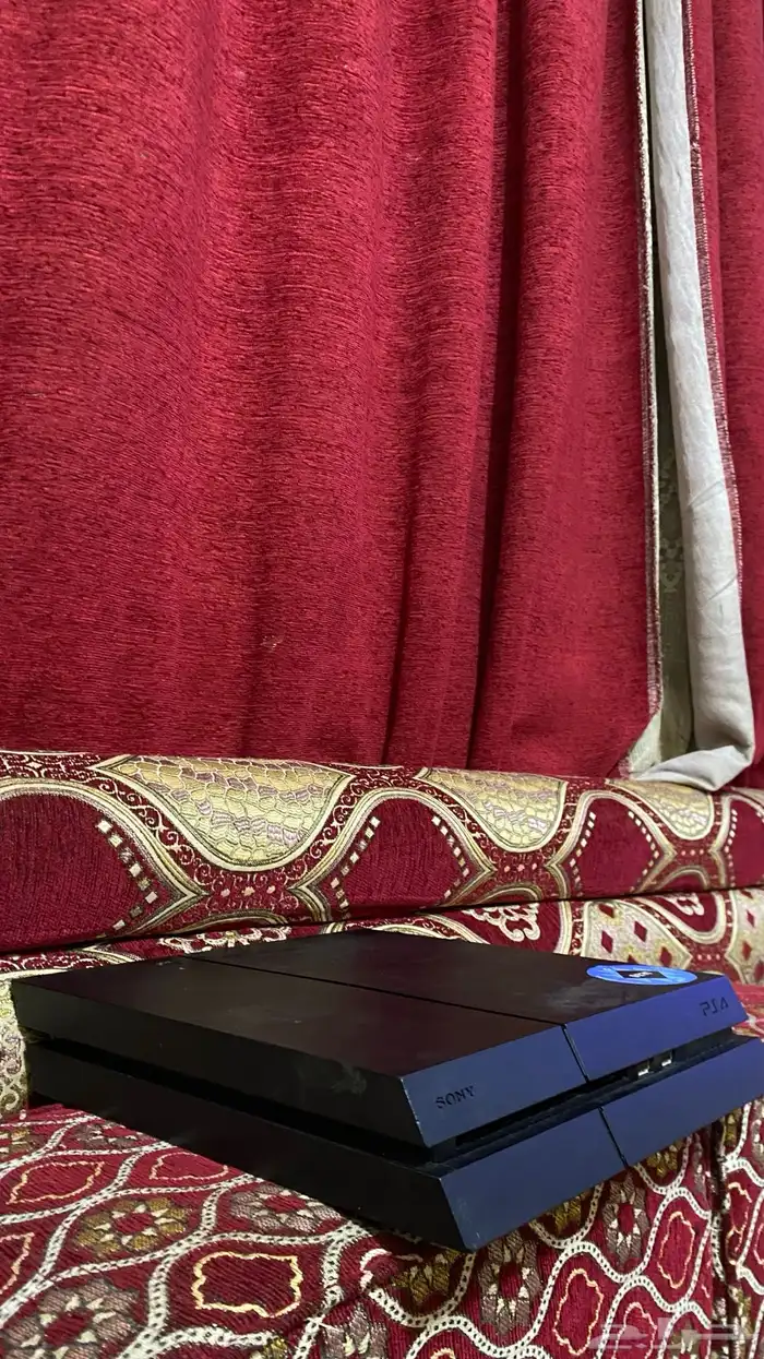 السلام عليكم ورحمه الله وبركاته اقدم لكم سوني 4مطور 5
