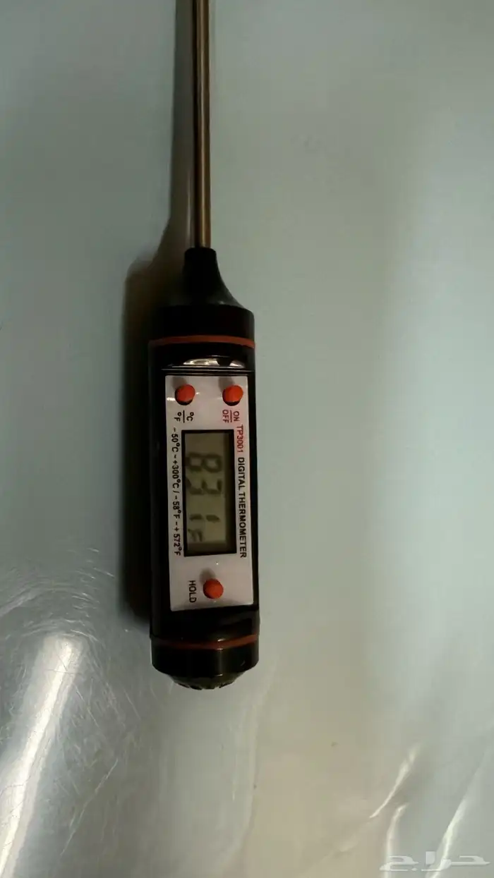 ميزان حراري إلكتروني 1