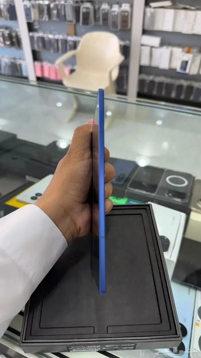 زد فولد 7 512 جديد ازرق  مستخدم آخو الجديد باقي علا ضمانه 4