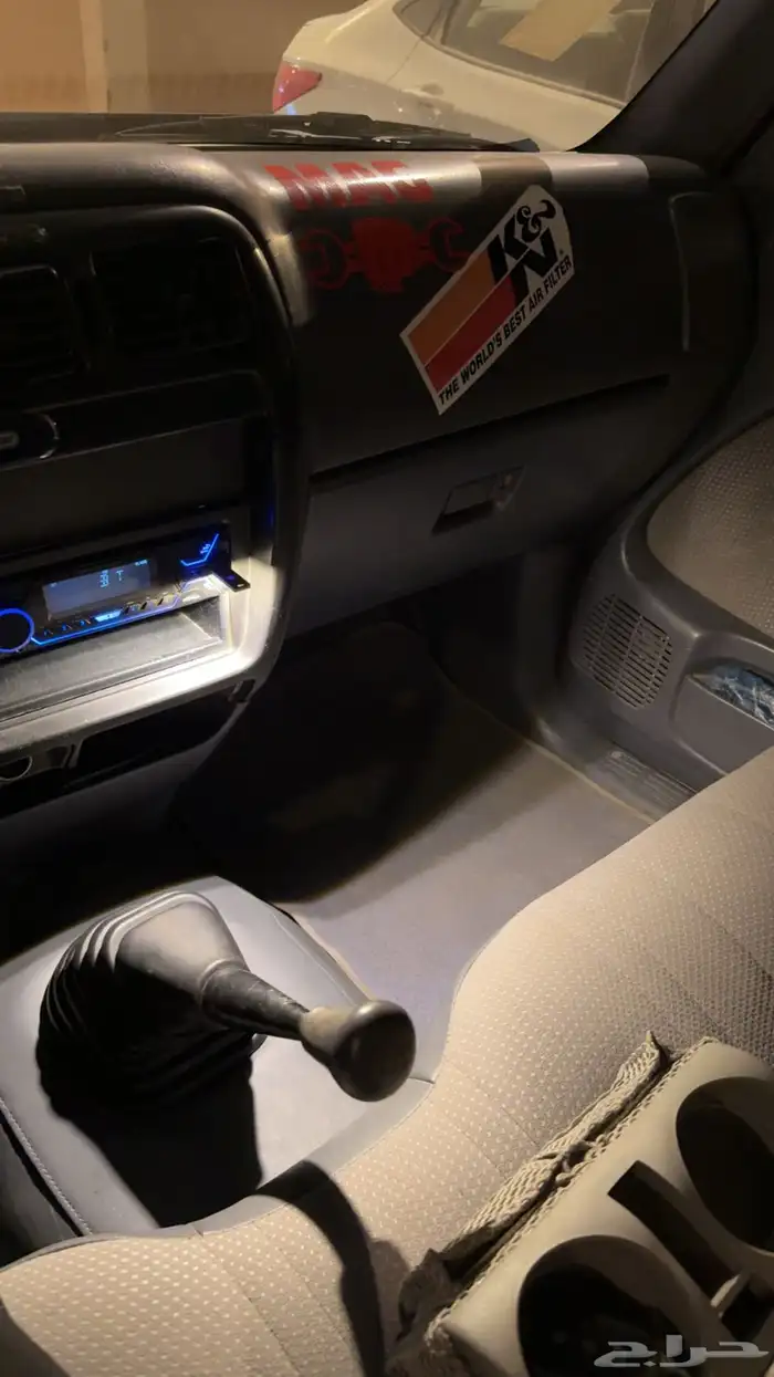 هايلكس 2002 12