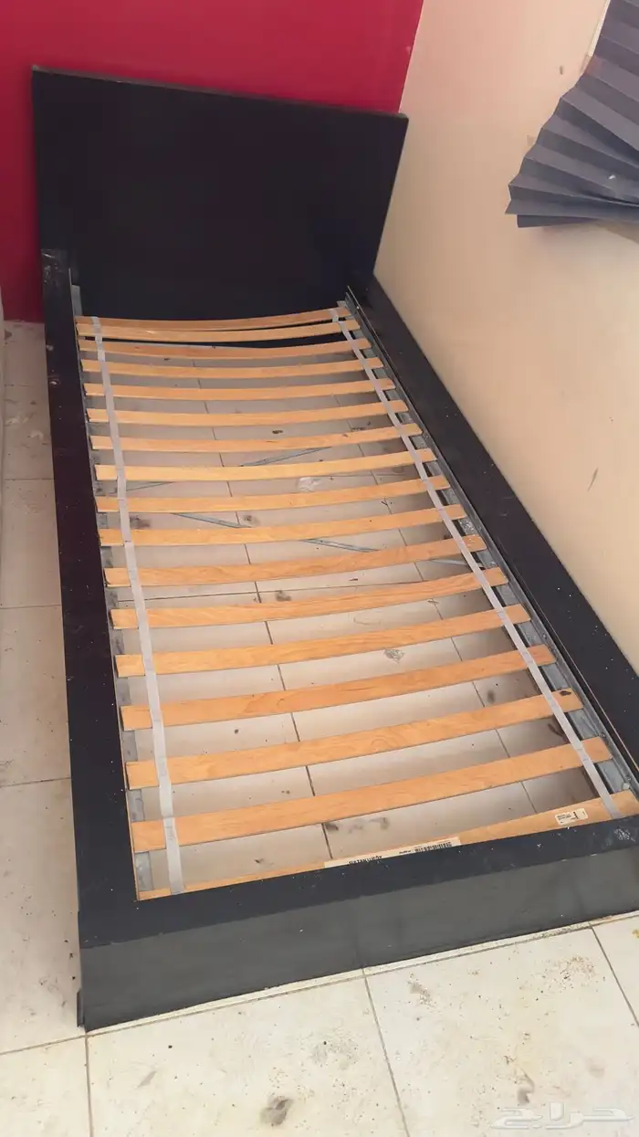 للبيع سرير ايكيا فردي 4