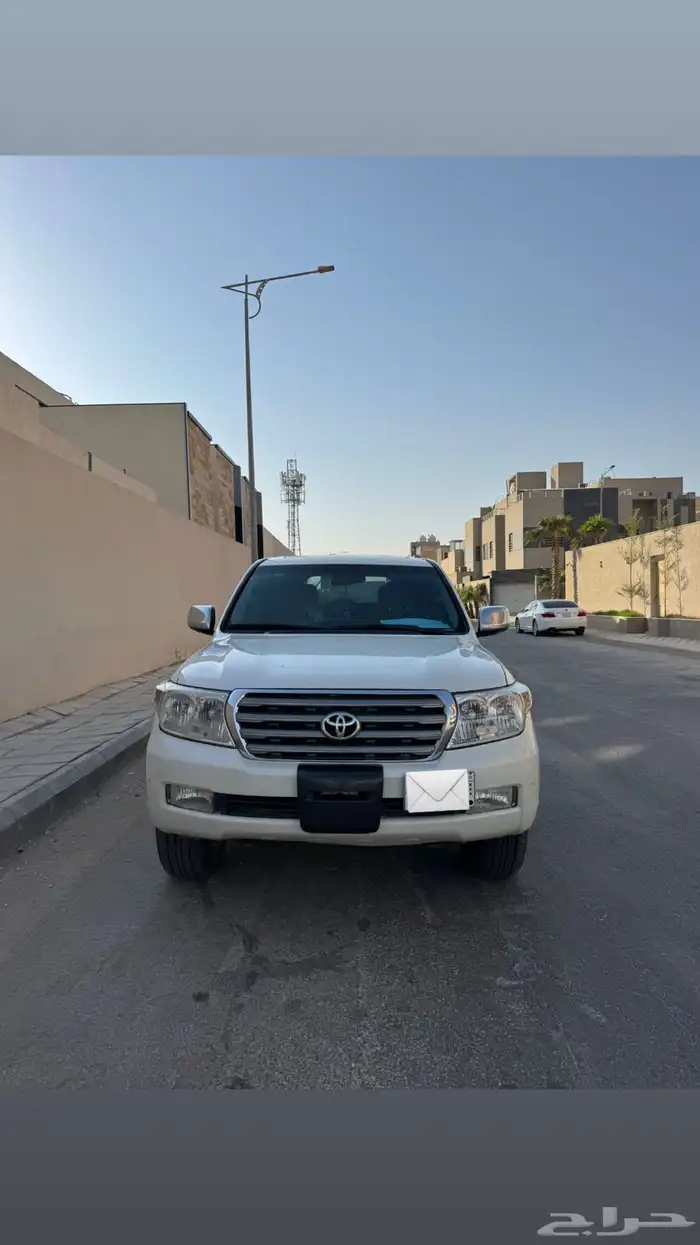 لاندكروزر VXR مجهز كامل 0