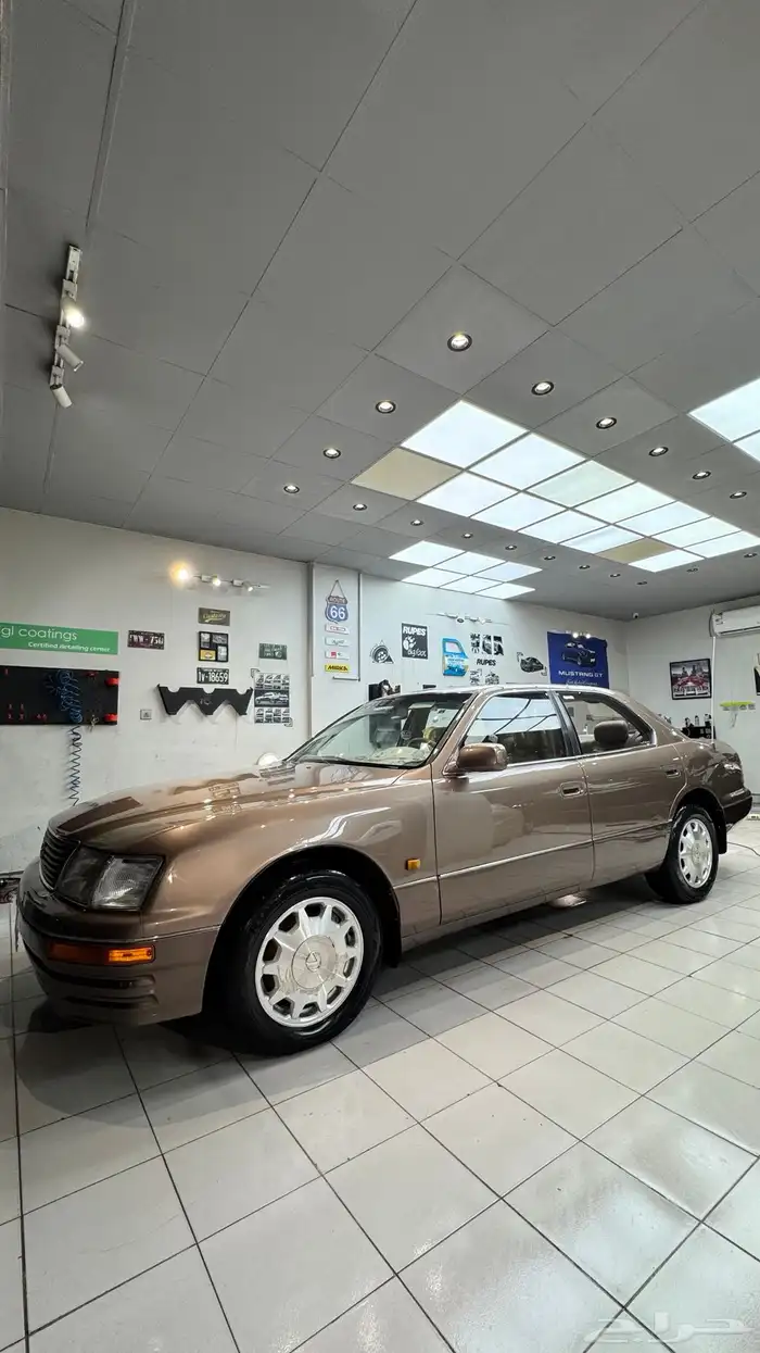 لكزس LS400 96 49