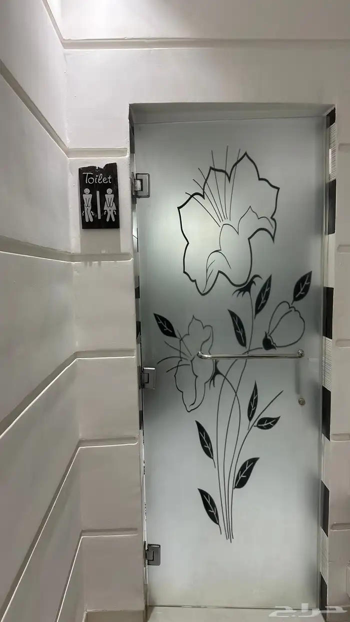 باب قزاز لايشكو من شي البيع على السوم ارجو عدم بخس السلعة 1