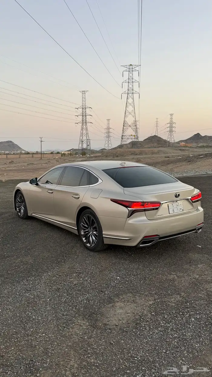 لكزز LS350 2018 6