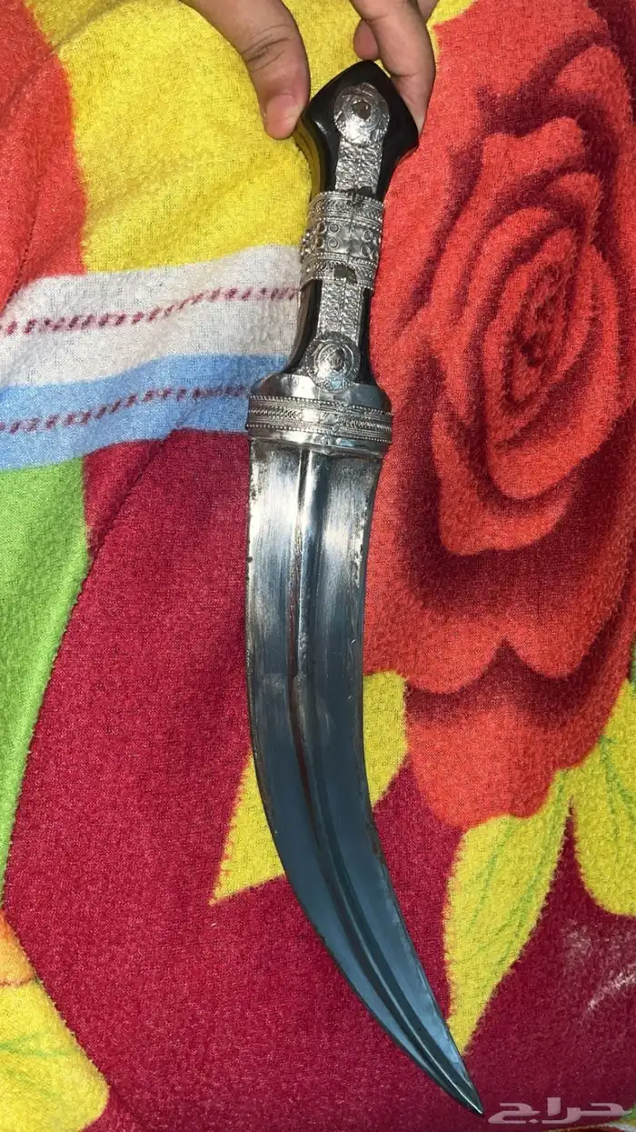 جنبيه فضه لها اكثر من 20 سنه مسيومه ب3000 اقل من سومه لاتجي 2