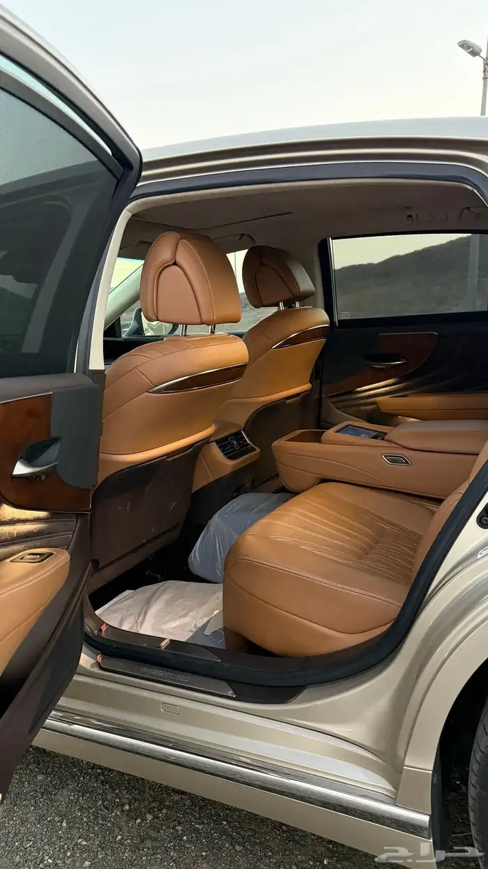 لكزز LS350 2018 13