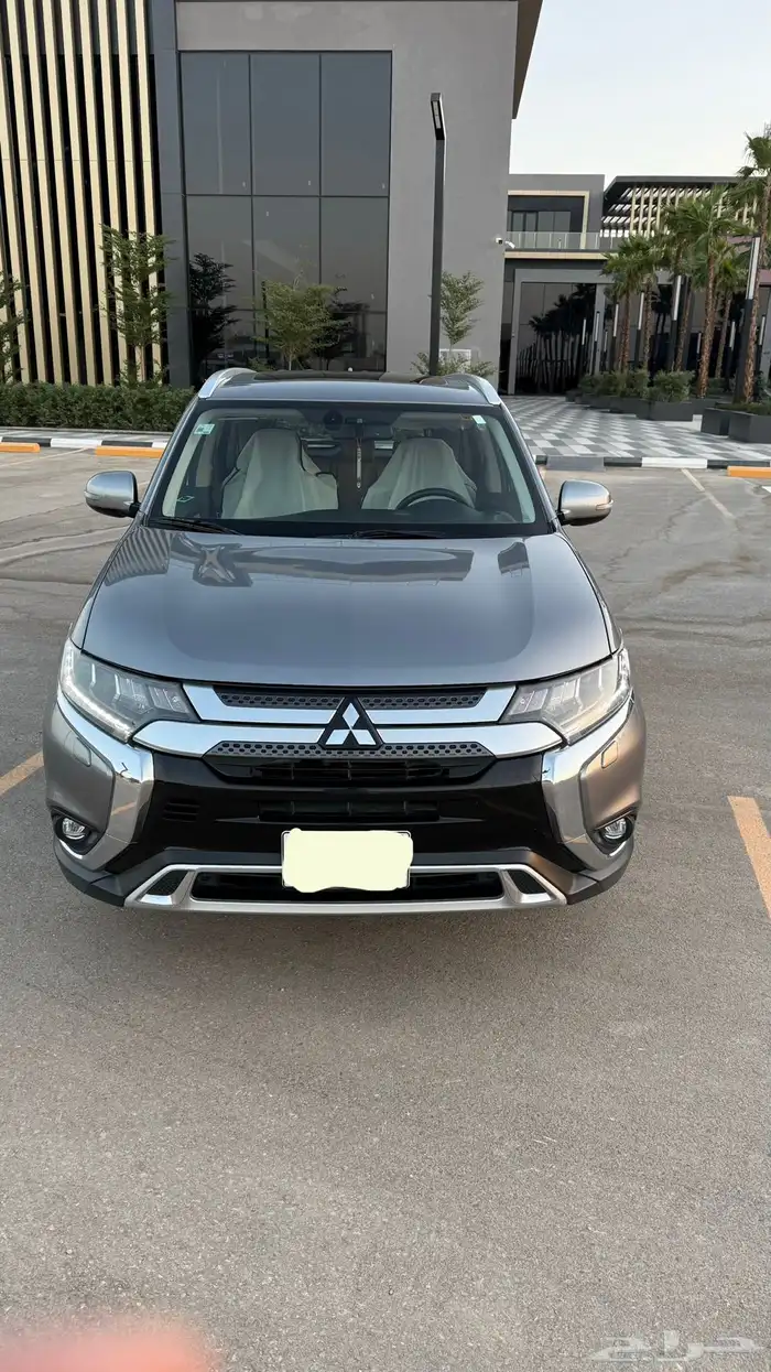 ميستوبيشي اوتلاندر 2019 فل كامل 1
