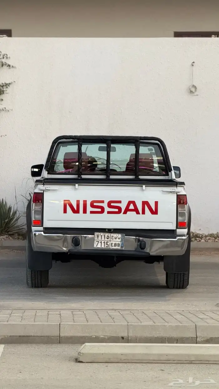 نيسان ددسن 4