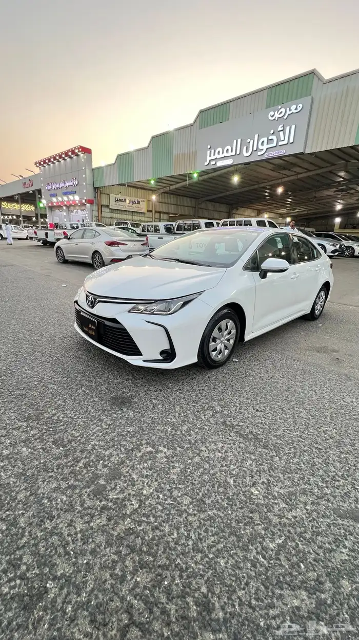 كورولا 2022 استندر 2.0 بنزين 2