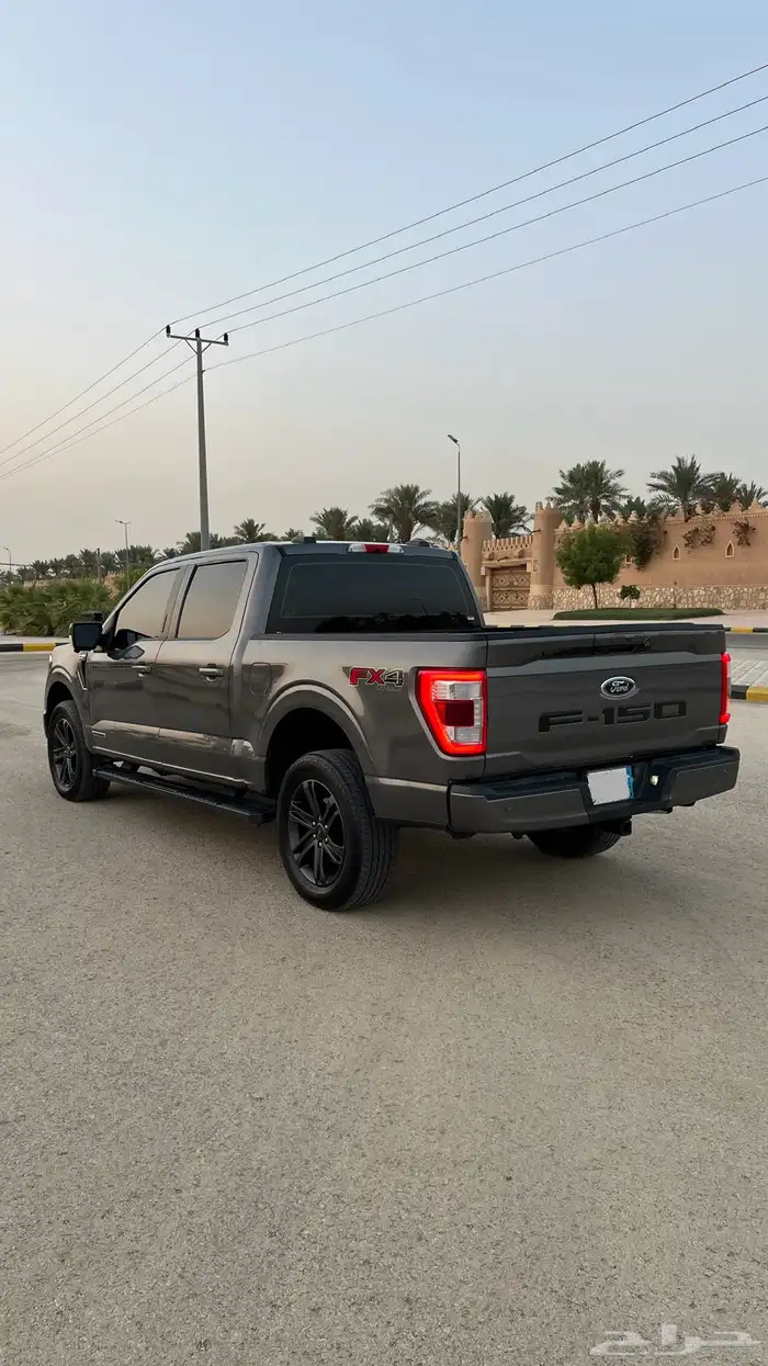 فورد F-150 هايبرد (2021). 1