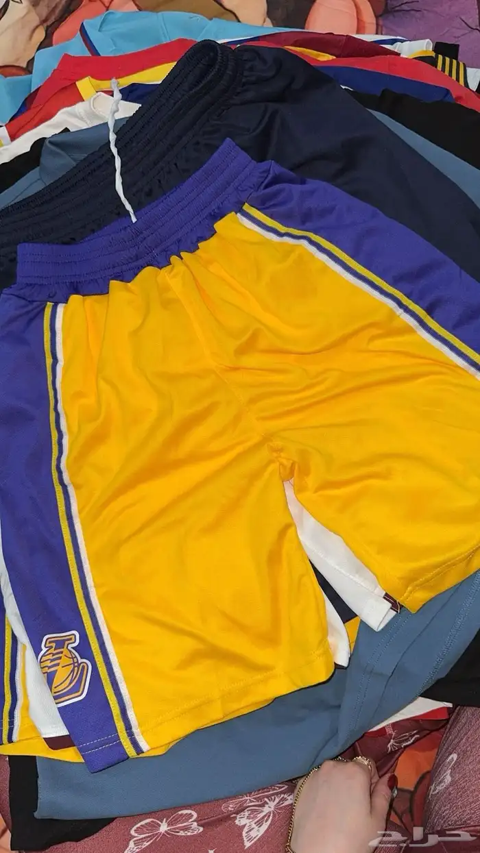 ملابس رياضة أصلية جديدة garage sale 66