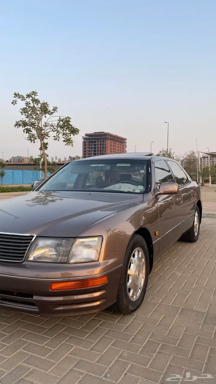 لكزس LS400 96 3