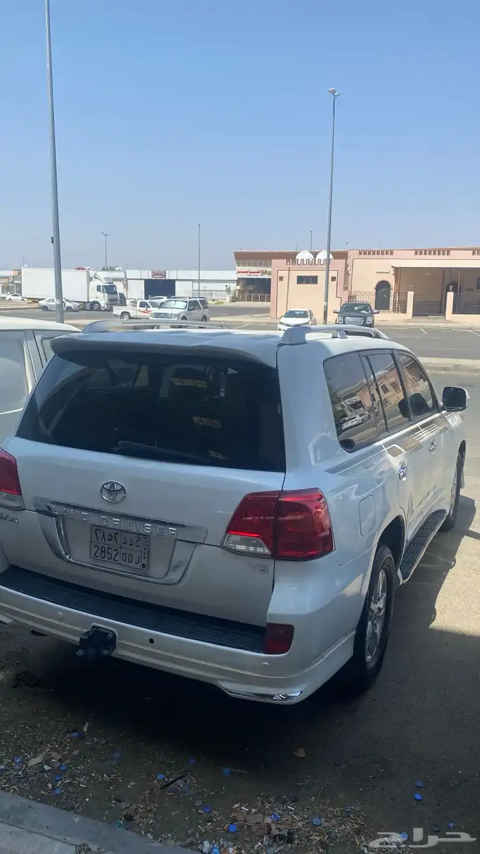 لاندكروز 2013 1