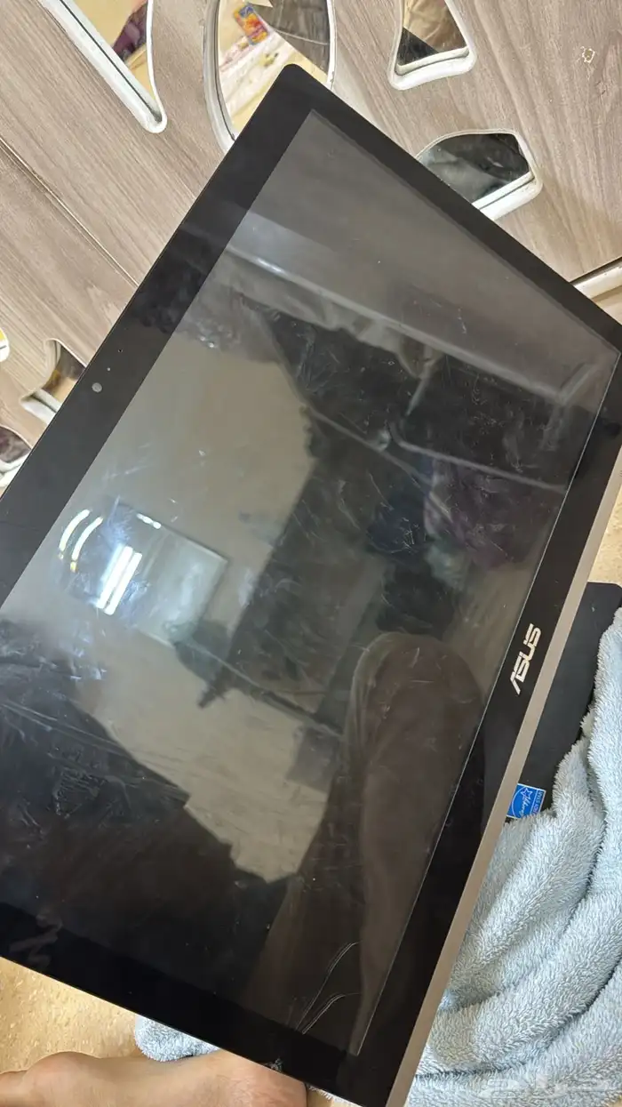 للبيع شاشه لمسه اسوس 4