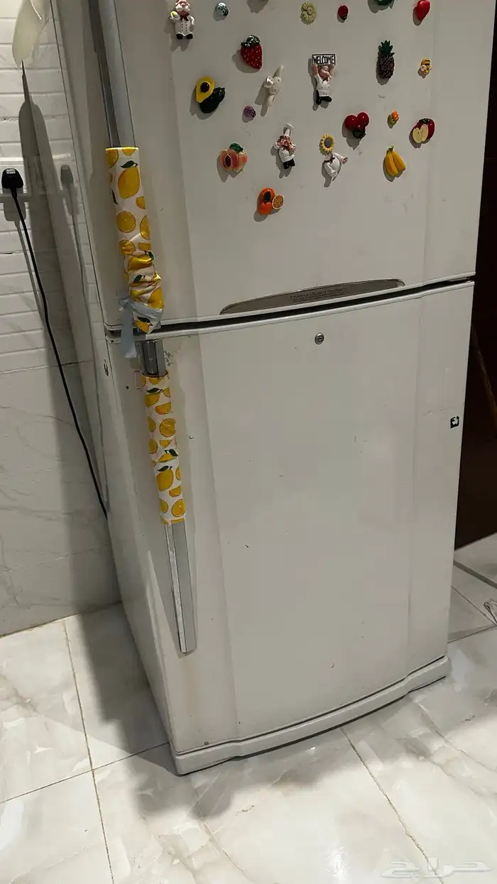 ثلاجة  توشيبا للبيع 0