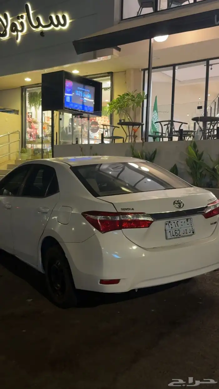كورولا موديل 2014 نظيفه 1