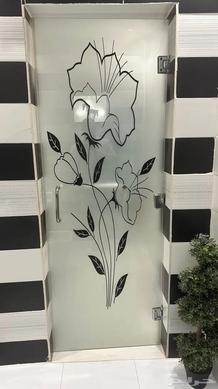 باب قزاز لايشكو من شي البيع على السوم ارجو عدم بخس السلعة 0