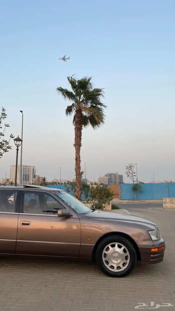 لكزس LS400 96 30