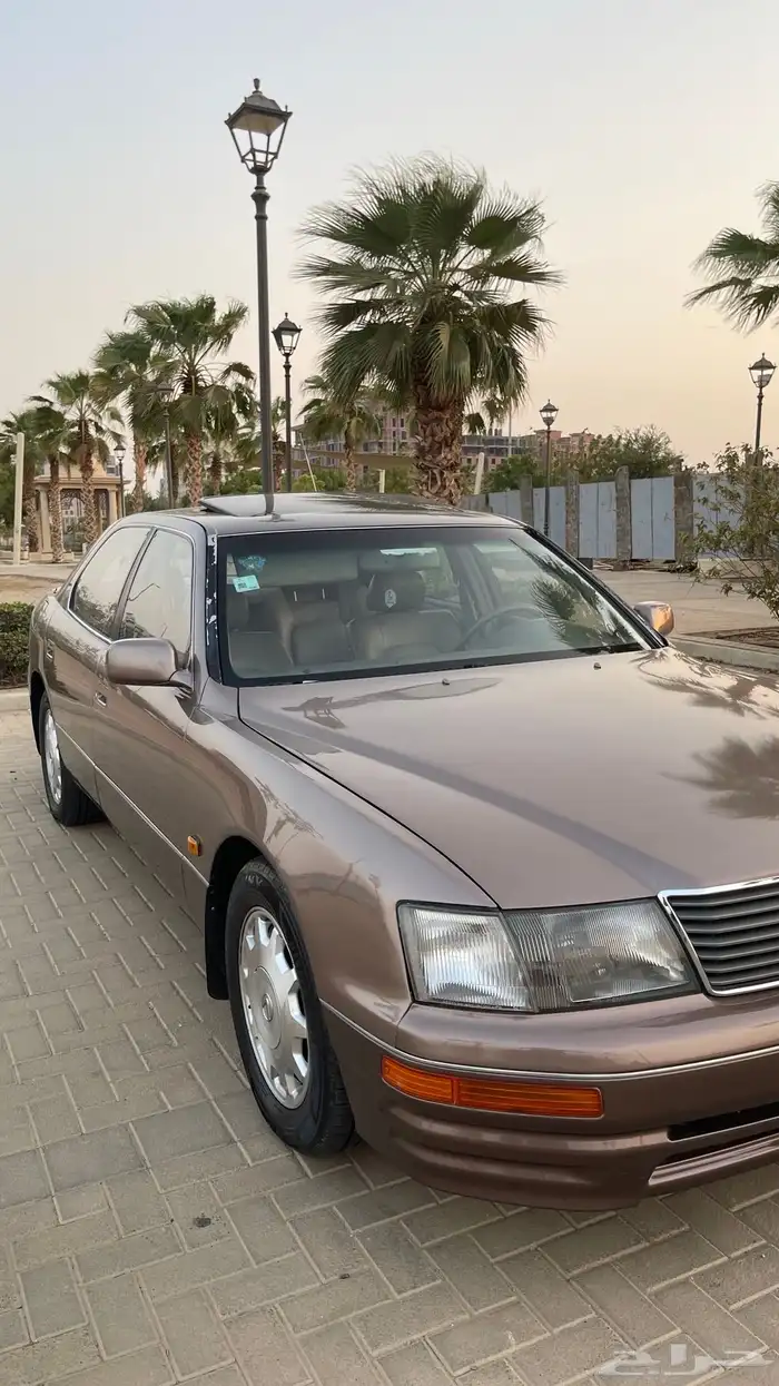 لكزس LS400 96 13