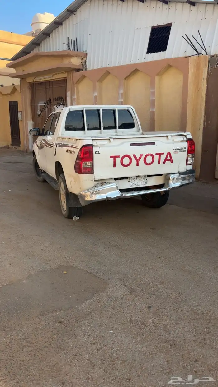 هايلوكس للبيع 1