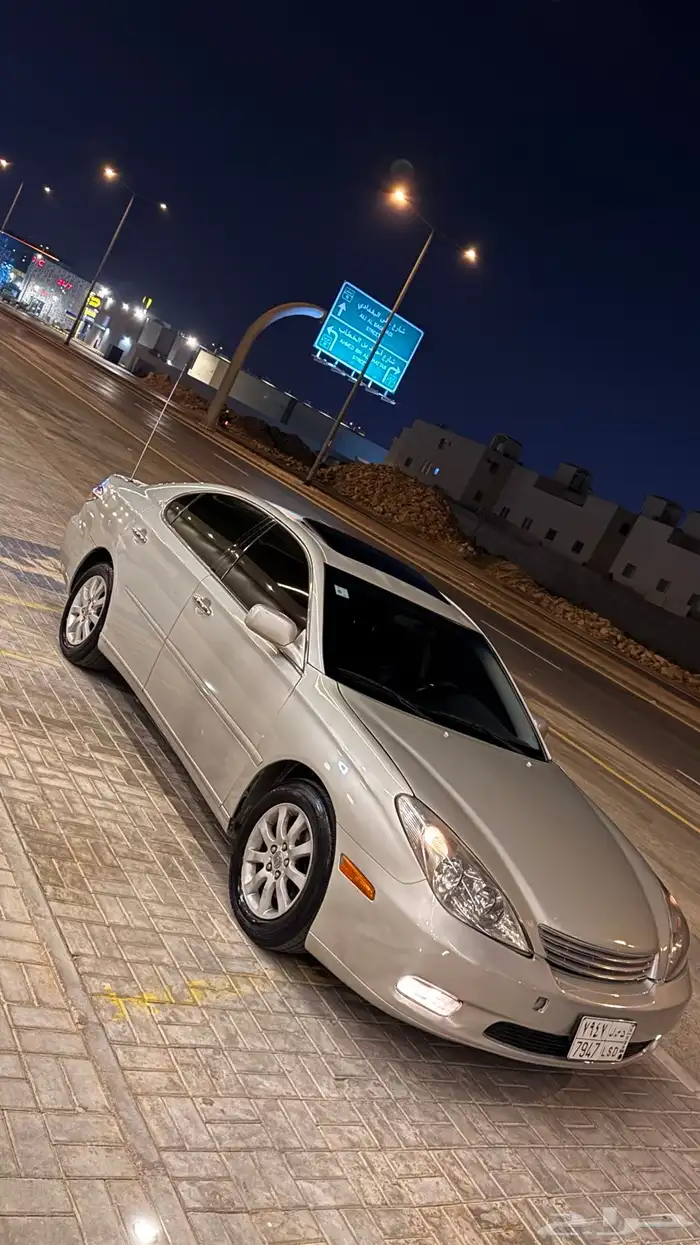 لكزس es 3