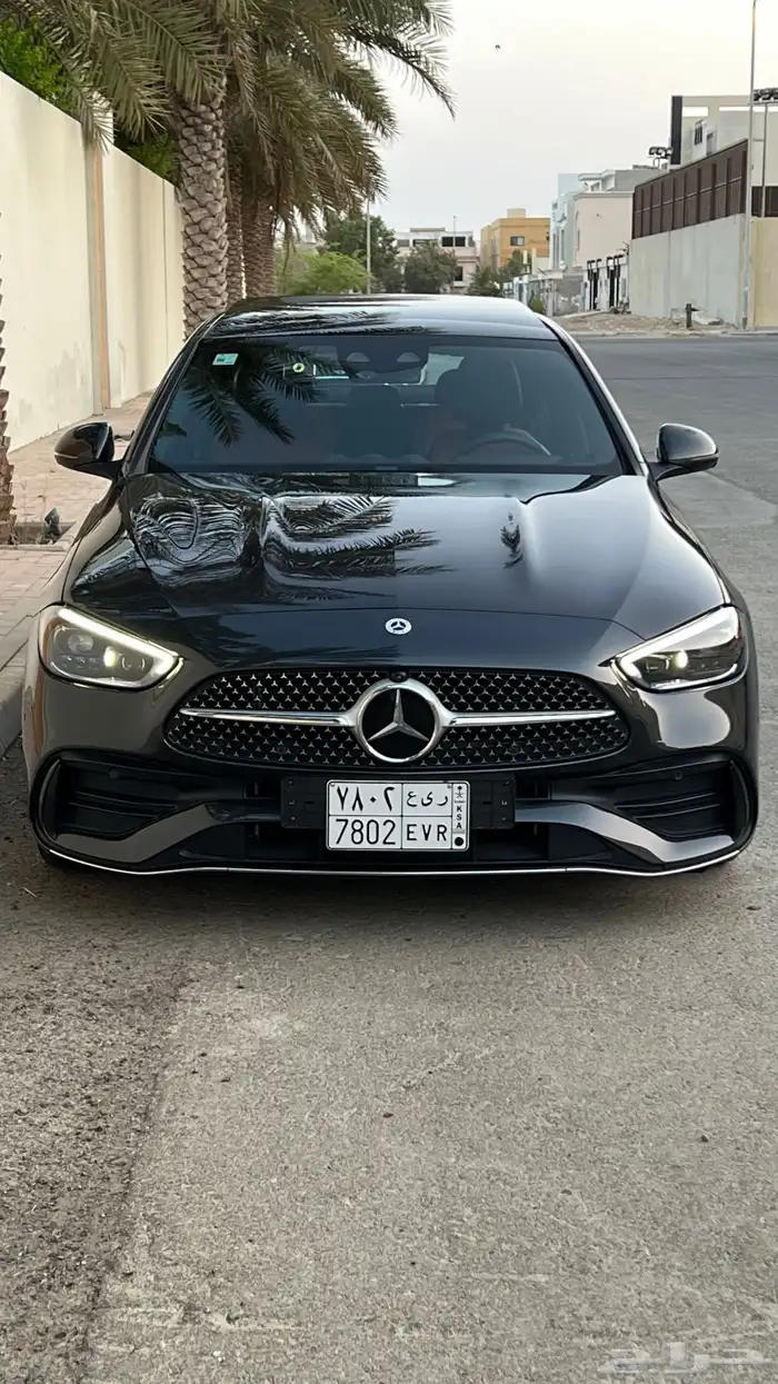 مرسيدس C300 موديل 2023 عداد 10 آلاف كيلو بحالة المصنع 4