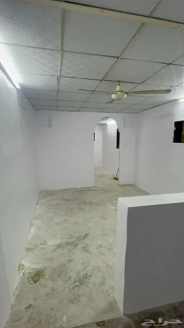 مستودع تخزين او سكن الموقع ام الجود 3