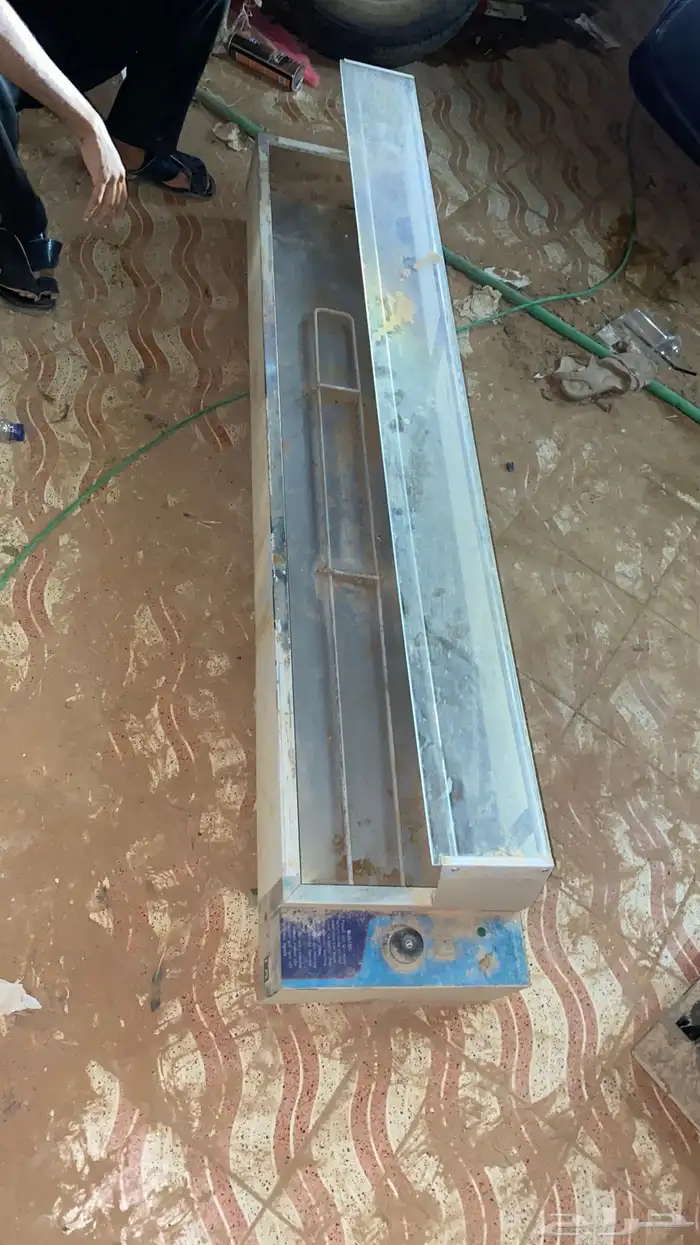 أغراض بوفيه مستخدم نظيف 3
