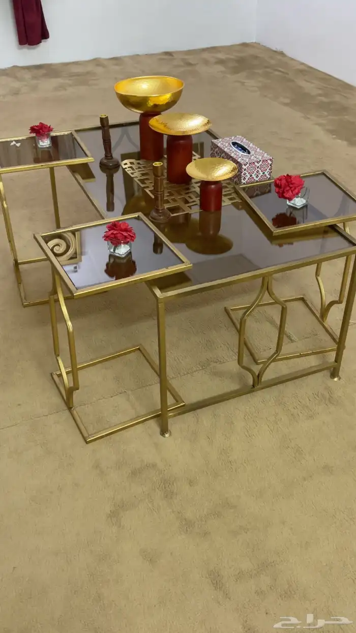 طاولات ومدخل للبيع وستاير وطاوله 2