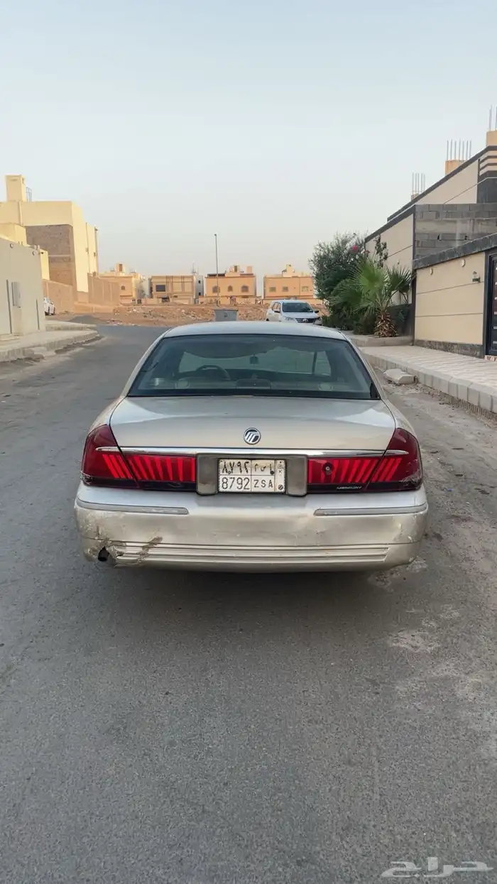 فورد ماركيز موديل 2000 4