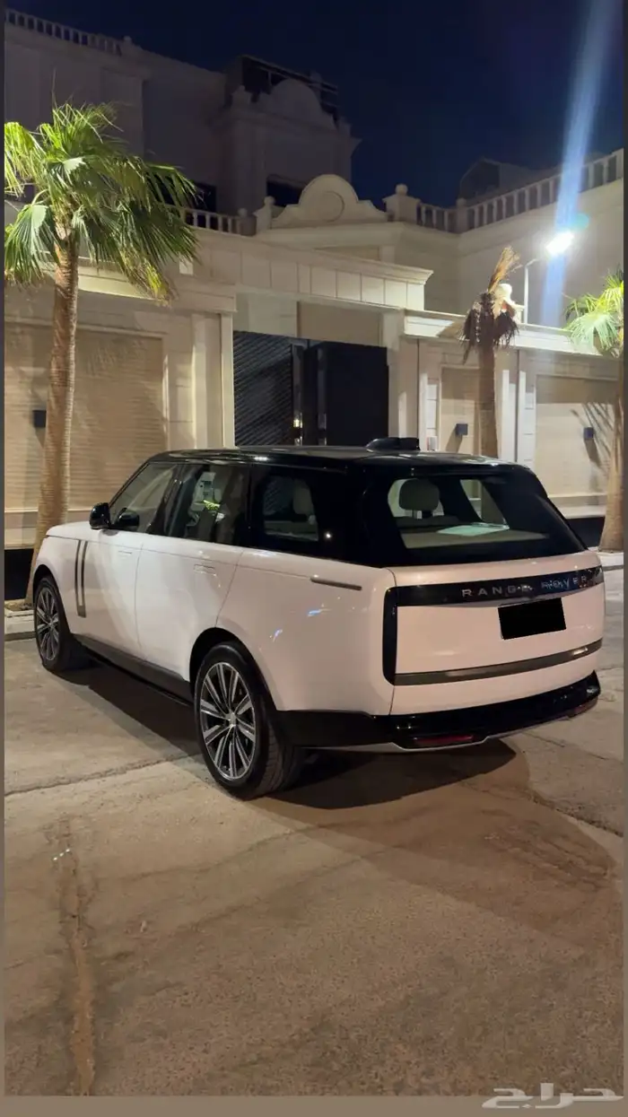 رنج روفر 2024 HSE ناغي 4