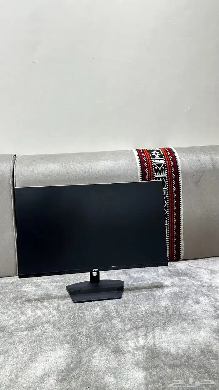 شاشه قيمنق شبه جديده 0