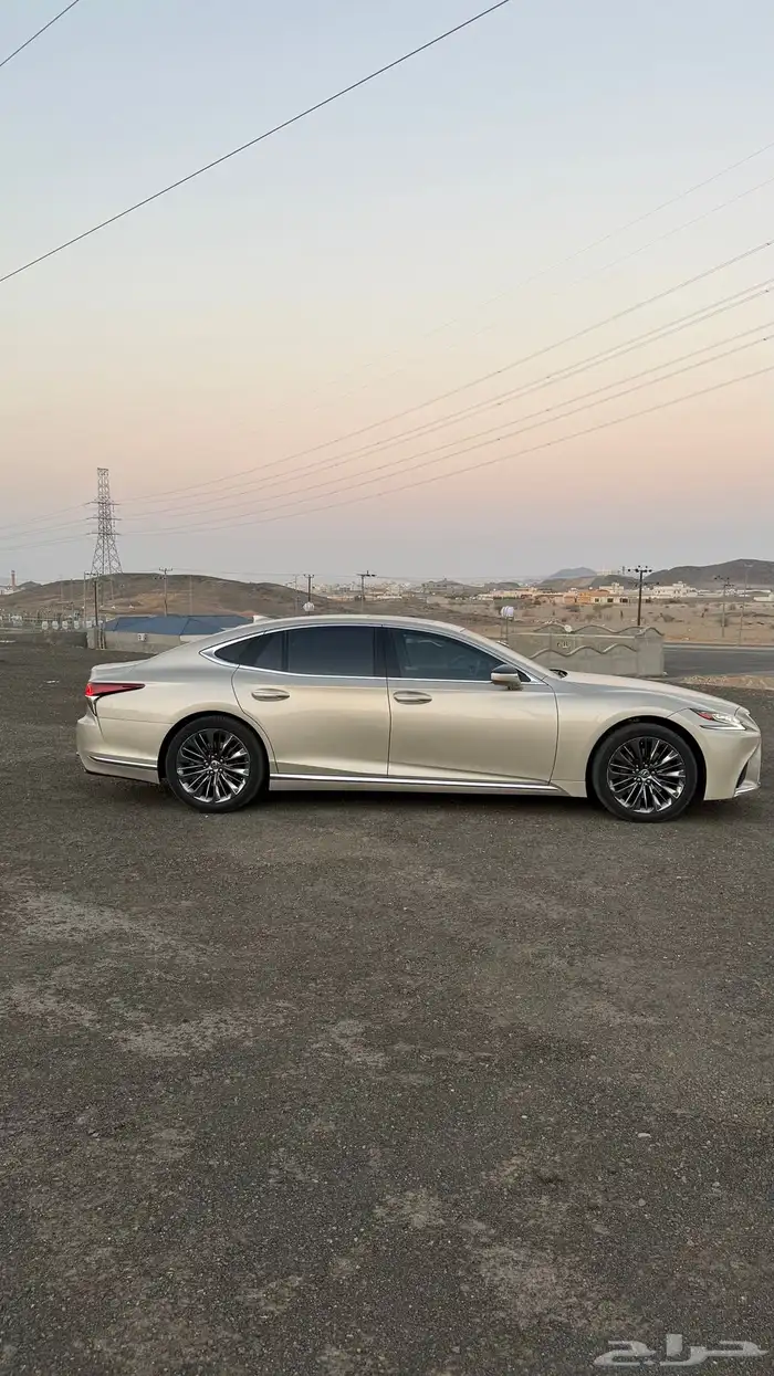 لكزز LS350 2018 3