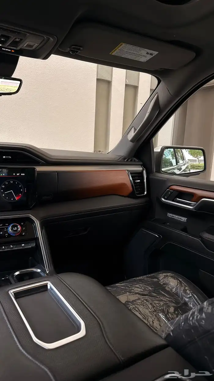 GMC سيرا موديل 2022 خليجي موجودة بدبي 6
