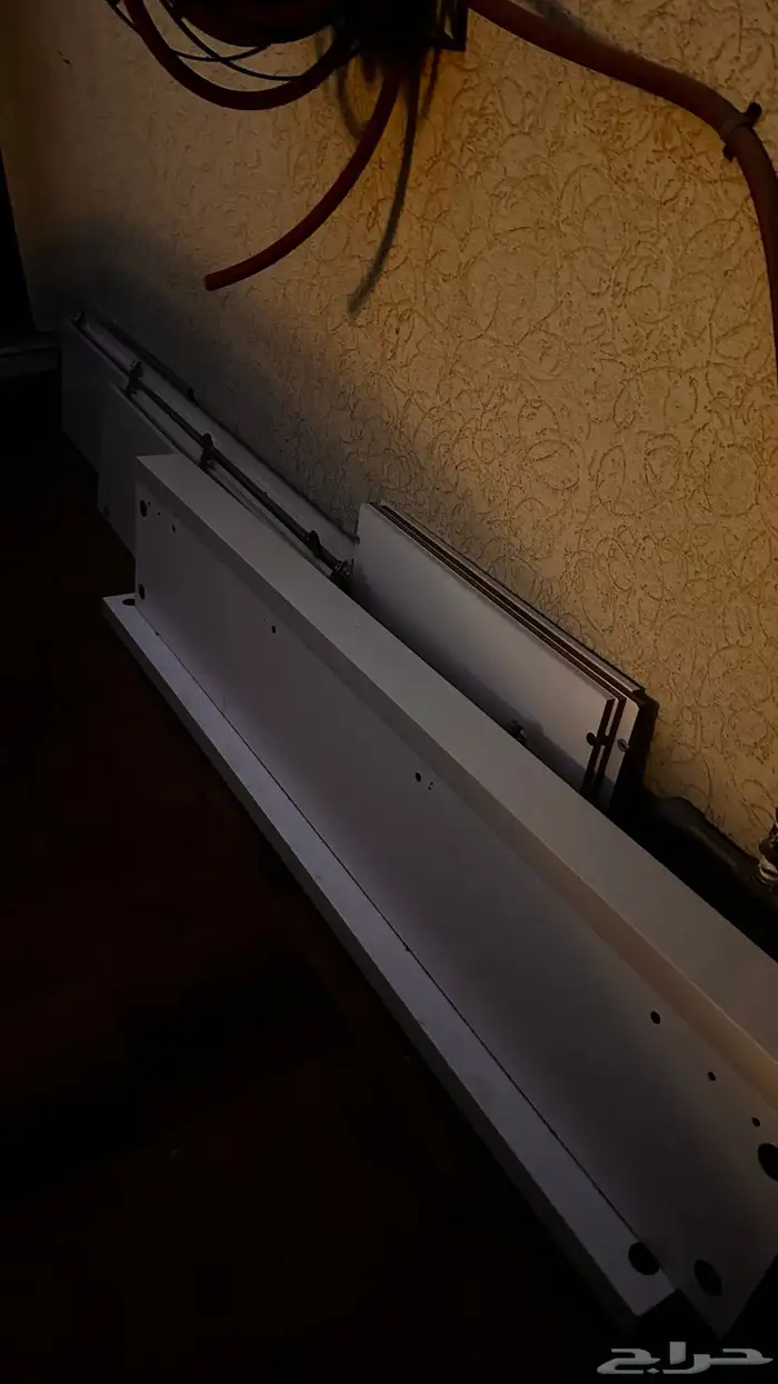 خشب دواليب و سرير 1
