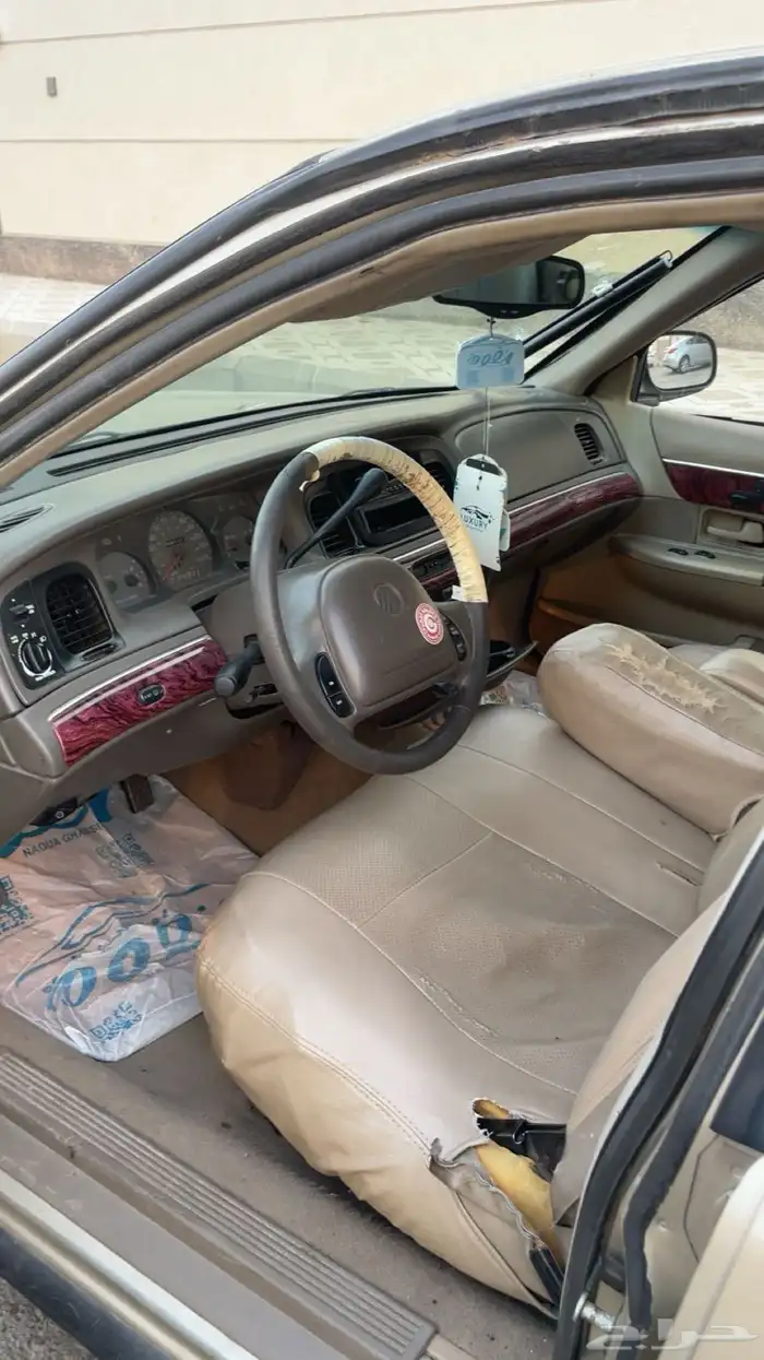 فورد ماركيز موديل 2000 5