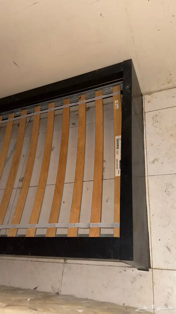 للبيع سرير ايكيا فردي 5