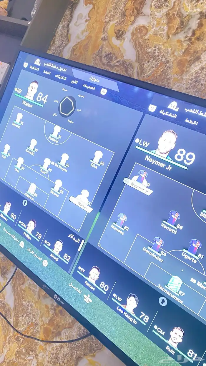 سوني4للبيع اسوني شرط مافيه اي ضرر معه يدتين و فيفا 24قراند5 5