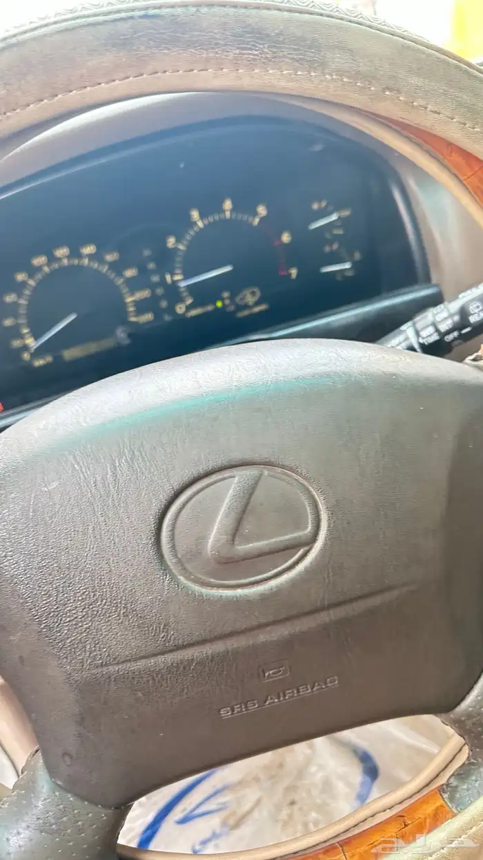 للبيع جيب لكزس او بدل ب سياره صغيره 6