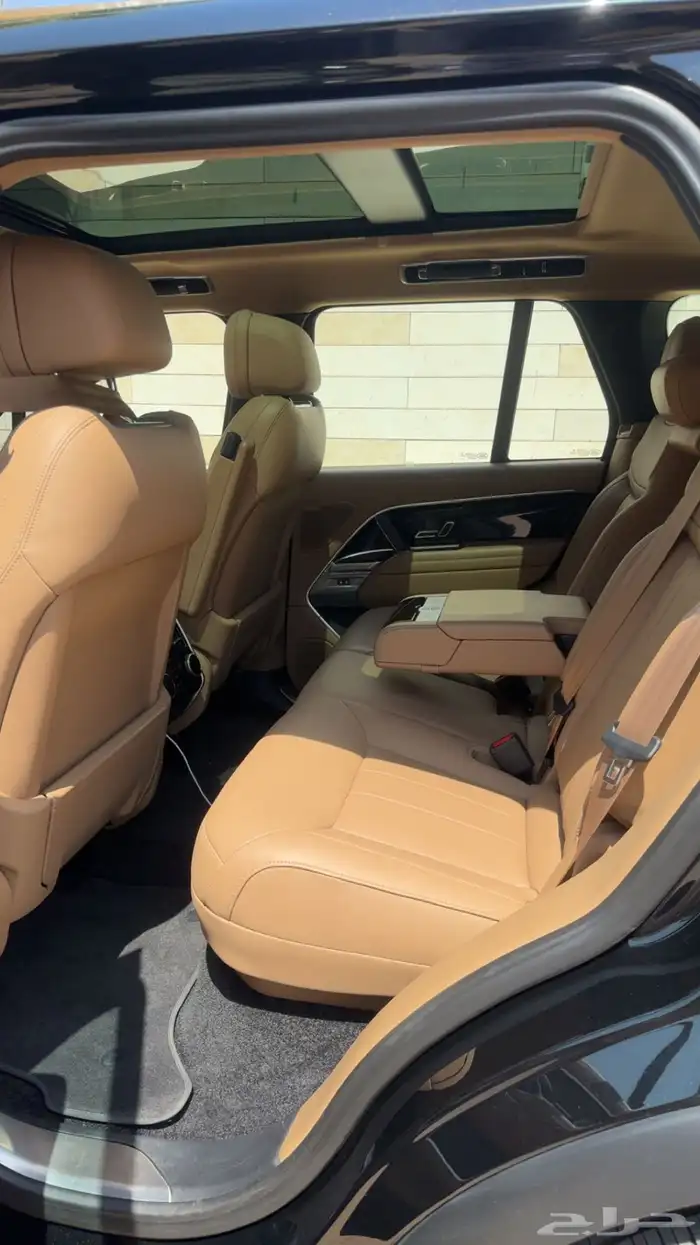 رنج روفر 2023 تم البيع 4