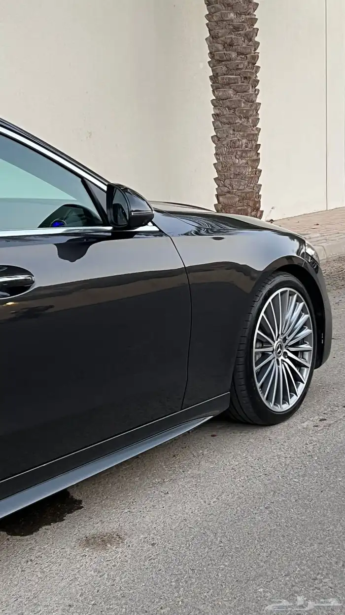 مرسيدس C300 موديل 2023 عداد 10 آلاف كيلو بحالة المصنع 20