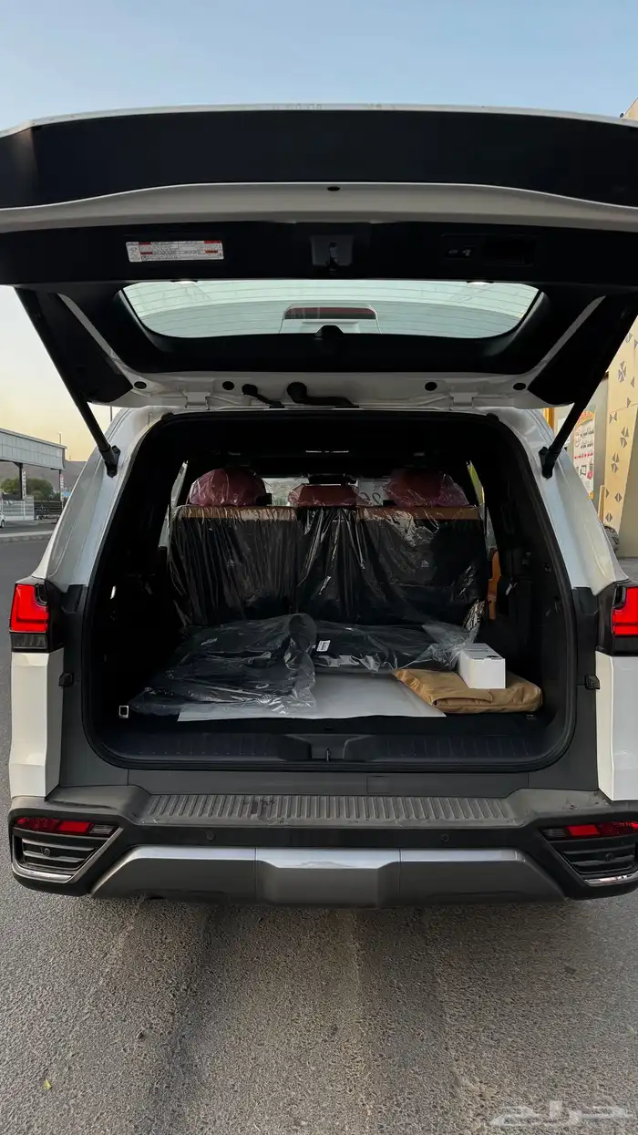 لكزس LX600 BB ابيض داخلية جملي 2025 سعودي - 555.000 18