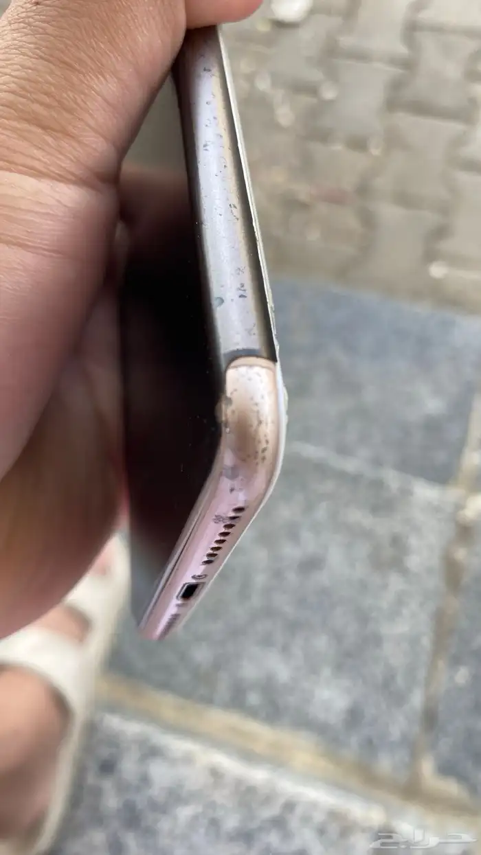 ايفون 8 بلس 3