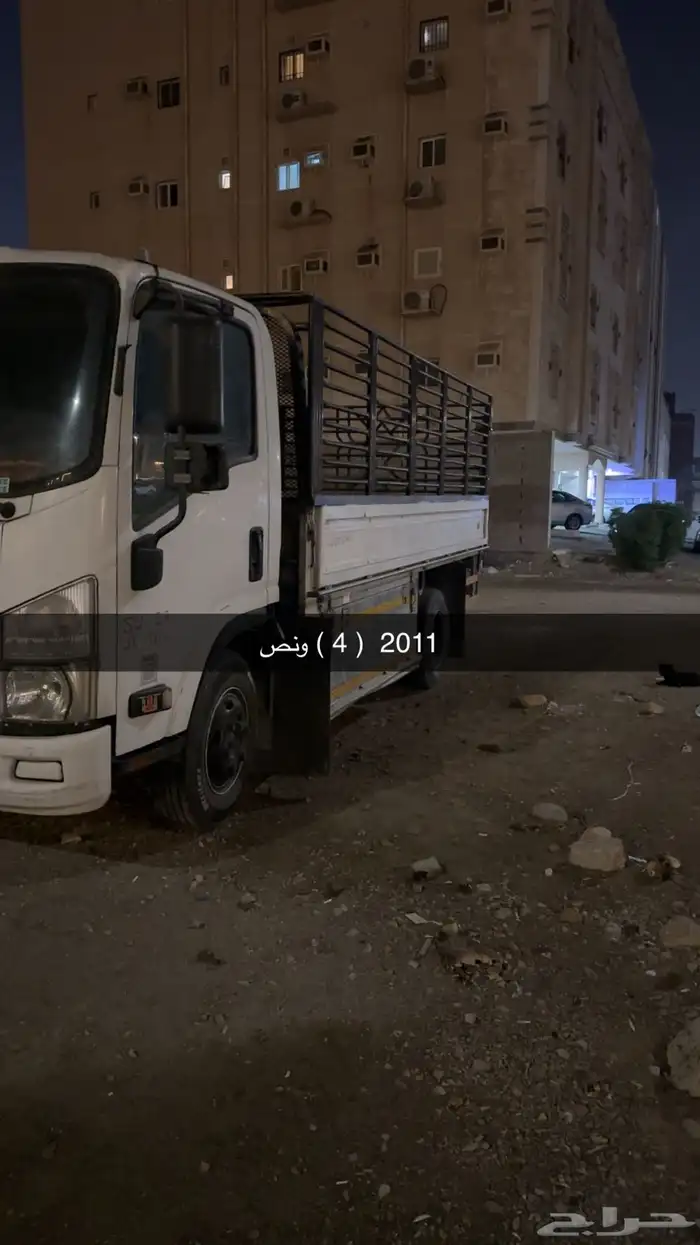 3 دينات للايجار جده 2